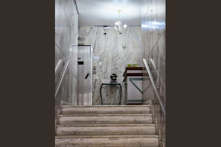 Apartamento para alugar com 56m², 2 quartos e sem vaga Apartamento para alugar com 56m², 2 quartos e sem vagaHall de entrada