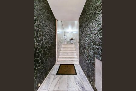 Apartamento para alugar com 56m², 2 quartos e sem vaga Apartamento para alugar com 56m², 2 quartos e sem vagaHall de entrada