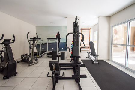 Apartamento à venda com 90m², 3 quartos e 2 vagas Apartamento à venda com 90m², 3 quartos e 2 vagasÁrea comum - Academia