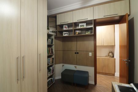 Apartamento à venda com 90m², 3 quartos e 2 vagasQuarto 2