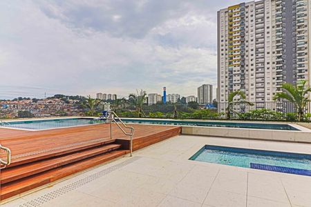 Apartamento para alugar com 55m², 2 quartos e 1 vaga Apartamento para alugar com 55m², 2 quartos e 1 vagaÁrea comum - Piscina
