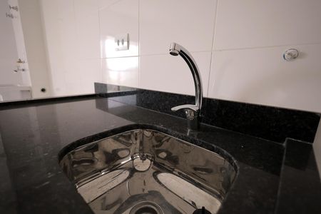 Apartamento à venda com 65m², 3 quartos e 2 vagas Apartamento à venda com 65m², 3 quartos e 2 vagasCozinha e Área de Serviço