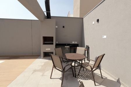 Apartamento à venda com 65m², 3 quartos e 2 vagas Apartamento à venda com 65m², 3 quartos e 2 vagasÁrea comum - Churrasqueira
