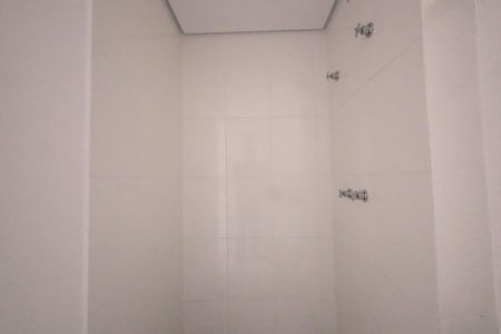 Apartamento à venda com 65m², 3 quartos e 2 vagas Apartamento à venda com 65m², 3 quartos e 2 vagasBanheiro