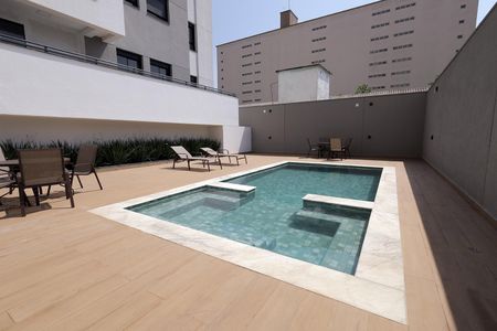 Apartamento à venda com 65m², 3 quartos e 2 vagas Apartamento à venda com 65m², 3 quartos e 2 vagasÁrea comum - Piscina