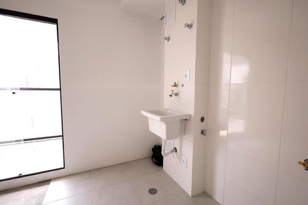Apartamento à venda com 65m², 3 quartos e 2 vagas Apartamento à venda com 65m², 3 quartos e 2 vagasCozinha e Área de Serviço
