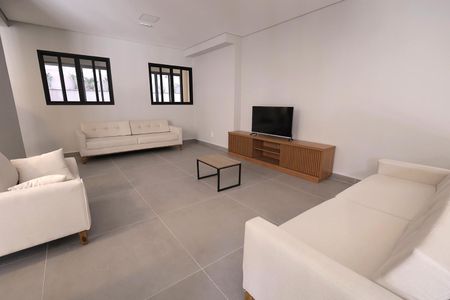 Apartamento à venda com 65m², 3 quartos e 2 vagas Apartamento à venda com 65m², 3 quartos e 2 vagasÁrea comum - Salão de festas