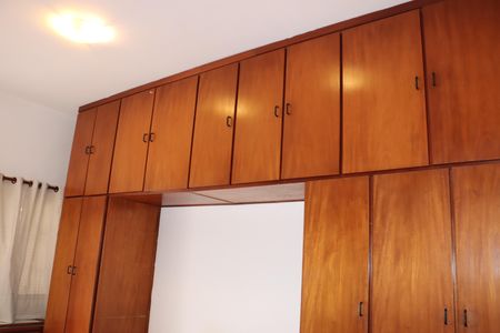 Casa de condomínio para alugar com 320m², 3 quartos e 4 vagasSuíte 3