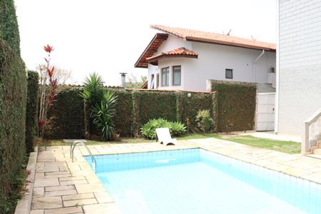 Casa de condomínio para alugar com 320m², 3 quartos e 4 vagasÁrea comum