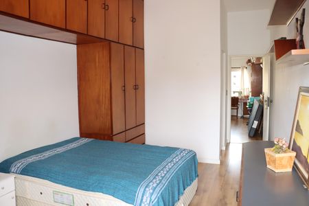 Casa de condomínio para alugar com 320m², 3 quartos e 4 vagasSuíte 3