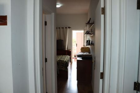 Casa de condomínio para alugar com 320m², 3 quartos e 4 vagasSuíte 2