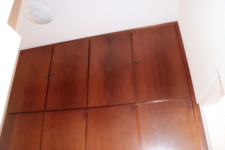 Casa de condomínio para alugar com 320m², 3 quartos e 4 vagasSuíte 1