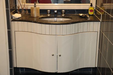 Casa de condomínio para alugar com 320m², 3 quartos e 4 vagasLavabo