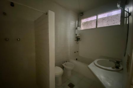 Apartamento à venda com 100m², 3 quartos e 1 vagaBanheiro Social