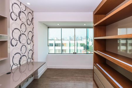 Escritório de apartamento para alugar com 3 quartos, 156m² em Aclimação, São Paulo