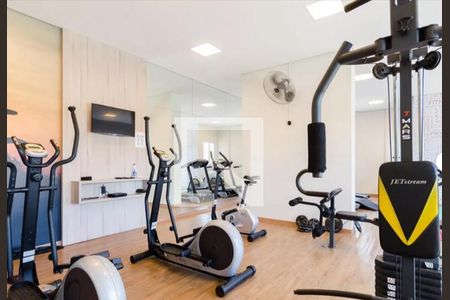 Apartamento à venda com 85m², 3 quartos e 2 vagas Apartamento à venda com 85m², 3 quartos e 2 vagasÁrea comum - Academia