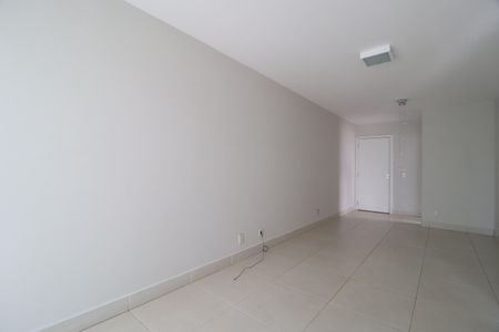 Sala de apartamento para alugar com 2 quartos, 70m² em Tibery, Uberlândia