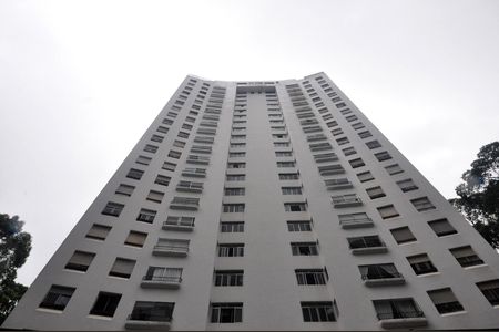 Apartamento à venda com 103m², 2 quartos e 2 vagasFachada