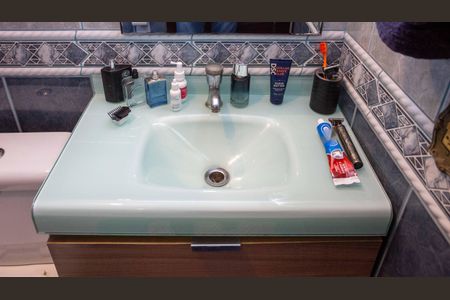 Casa à venda com 175m², 3 quartos e 2 vagasBanheiro Social 2