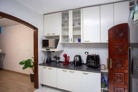 Casa à venda com 175m², 3 quartos e 2 vagasCozinha