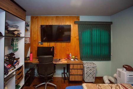 Casa à venda com 175m², 3 quartos e 2 vagasQuarto 2