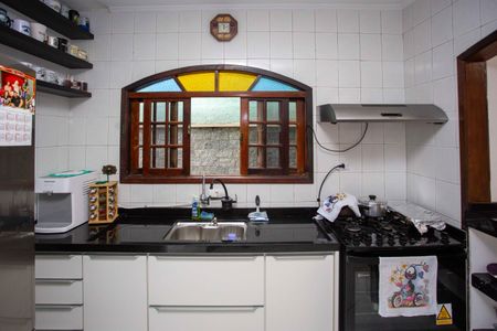 Casa à venda com 175m², 3 quartos e 2 vagasCozinha