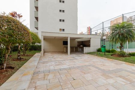 Apartamento à venda com 85m², 3 quartos e 2 vagas Apartamento à venda com 85m², 3 quartos e 2 vagasÁrea comum - Churrasqueira
