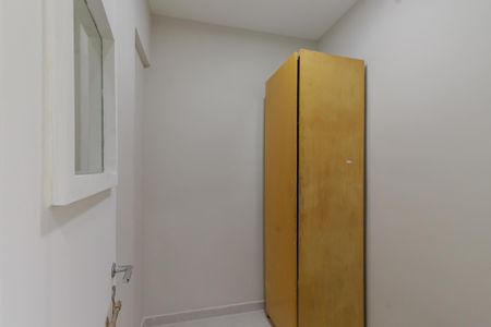 Apartamento à venda com 85m², 3 quartos e 2 vagas Apartamento à venda com 85m², 3 quartos e 2 vagasQuarto de Serviço