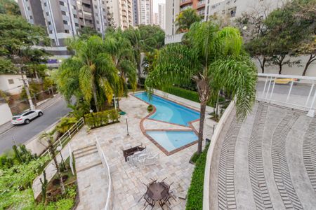 Apartamento à venda com 85m², 3 quartos e 2 vagas Apartamento à venda com 85m², 3 quartos e 2 vagasÁrea comum - Piscina