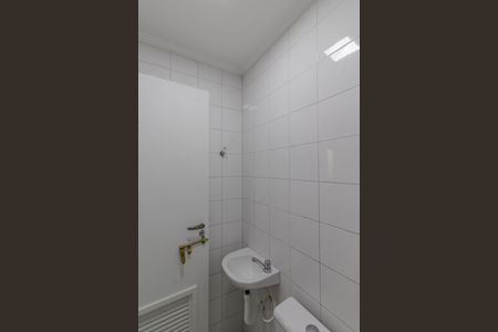 Apartamento à venda com 85m², 3 quartos e 2 vagas Apartamento à venda com 85m², 3 quartos e 2 vagasBanheiro de Serviço
