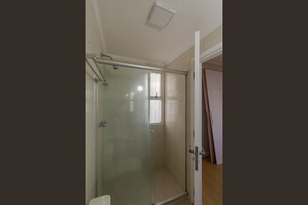 Apartamento à venda com 85m², 3 quartos e 2 vagas Apartamento à venda com 85m², 3 quartos e 2 vagasBanheiro da Suíte