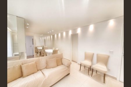 Apartamento à venda com 98m², 3 quartos e 2 vagasSala