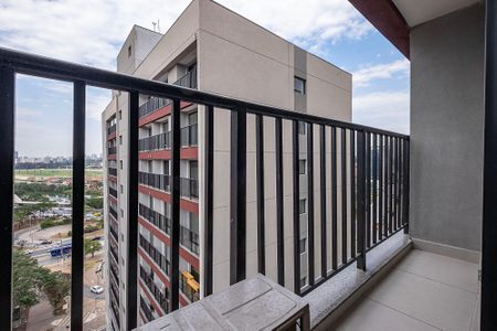  Varanda de kitnet/studio à venda com 1 quarto, 25m² em Pinheiros, São Paulo