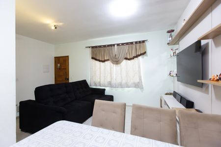 Sala de casa de condomínio à venda com 3 quartos, 120m² em Cidade Antônio Estêvão de Carvalho, São Paulo
