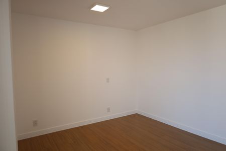 Apartamento à venda com 92m², 3 quartos e 2 vagasQuarto 3