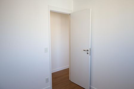 Apartamento à venda com 92m², 3 quartos e 2 vagasQuarto 2