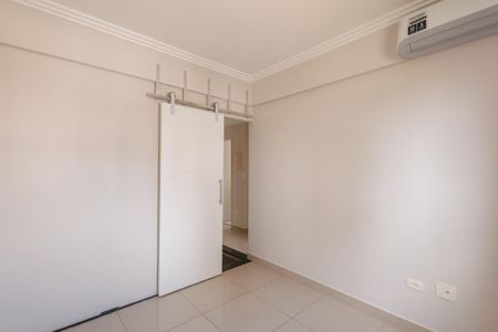 Apartamento para alugar com 107m², 3 quartos e 2 vagas Apartamento para alugar com 107m², 3 quartos e 2 vagasQuarto 1