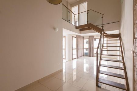 Apartamento para alugar com 107m², 3 quartos e 2 vagas Apartamento para alugar com 107m², 3 quartos e 2 vagasSala
