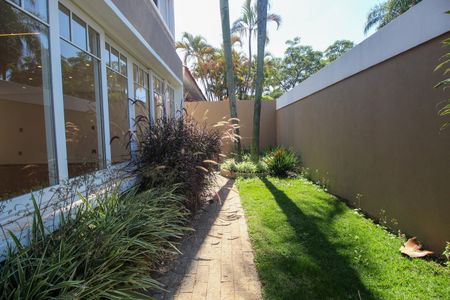 Casa à venda com 1200m², 5 quartos e 4 vagasJardim