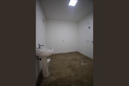 Casa à venda com 1200m², 5 quartos e 4 vagasBanheiro de Serviço