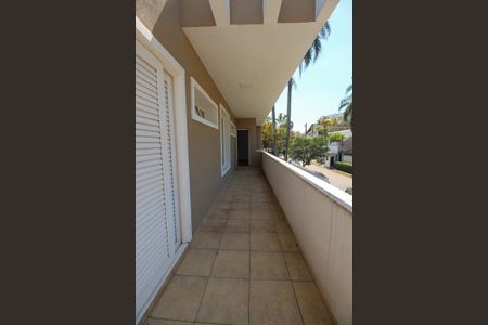 Casa à venda com 1200m², 5 quartos e 4 vagasVaranda da Sala 4