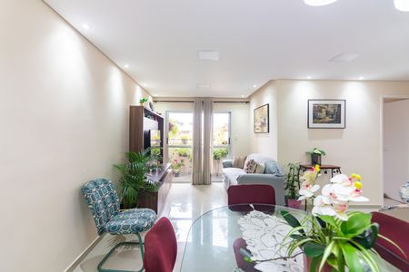 Apartamento para alugar com 73m², 3 quartos e 1 vagaSala