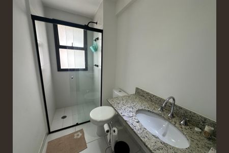 Apartamento à venda com 120m², 3 quartos e 2 vagas Apartamento à venda com 120m², 3 quartos e 2 vagasBanheiro da Suíte 1