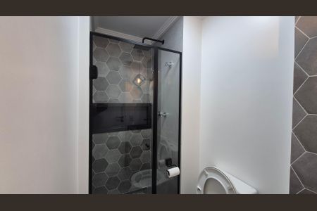 Apartamento à venda com 57m², 2 quartos e 1 vaga Apartamento à venda com 57m², 2 quartos e 1 vagaBanheiro Social