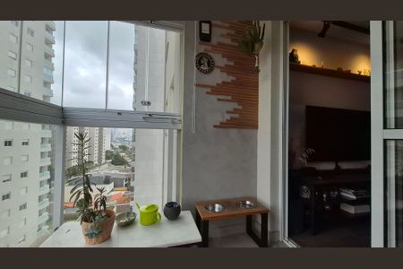 Apartamento à venda com 57m², 2 quartos e 1 vaga Apartamento à venda com 57m², 2 quartos e 1 vagaSala