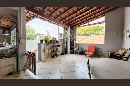 Casa à venda com 150m², 4 quartos e 1 vaga Casa à venda com 150m², 4 quartos e 1 vagaÁrea gourmet