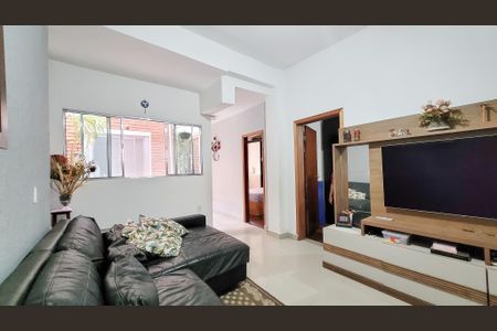 Sala de casa à venda com 4 quartos, 150m² em Vila Industrial (campinas), Campinas