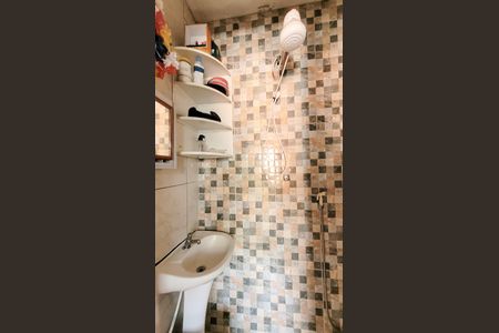 Casa à venda com 150m², 4 quartos e 1 vaga Casa à venda com 150m², 4 quartos e 1 vagaBanheiro da Área gourmet