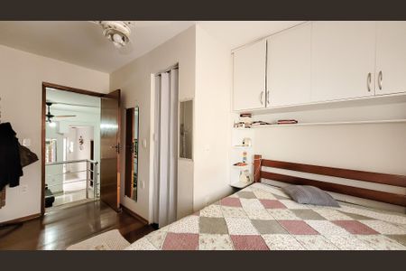 Casa à venda com 150m², 4 quartos e 1 vaga Casa à venda com 150m², 4 quartos e 1 vagaSuite