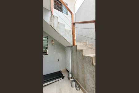 Casa à venda com 150m², 4 quartos e 1 vaga Casa à venda com 150m², 4 quartos e 1 vagaQuintal